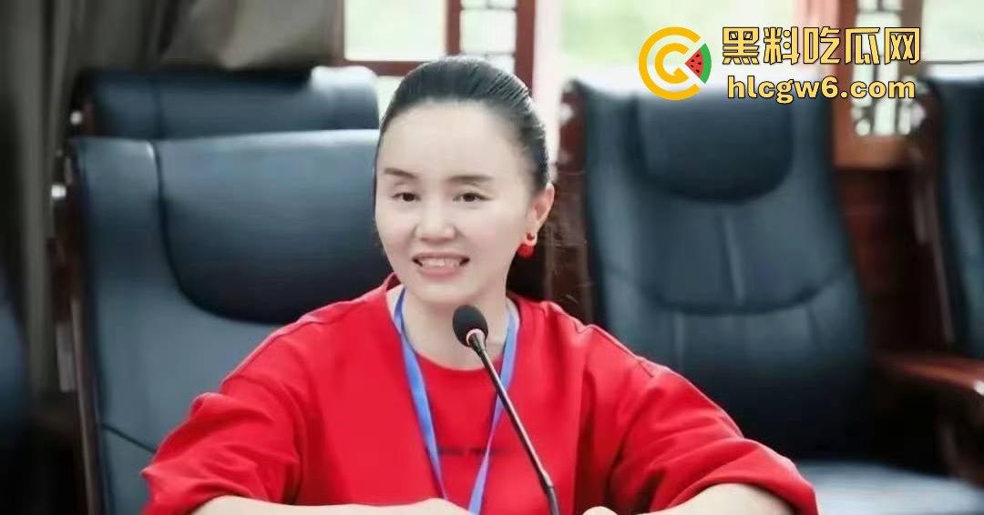 老牛吃嫩草！湖南省宁乡十三中女副校长【谢佳雄】婚内出轨学生近10年，大量聊天记录爆人眼球！-16