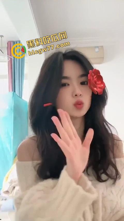 她的膝盖不属于健身房，而是属于床边与地板之间，厦门『袁苗苗』的肉体哲学课！-3