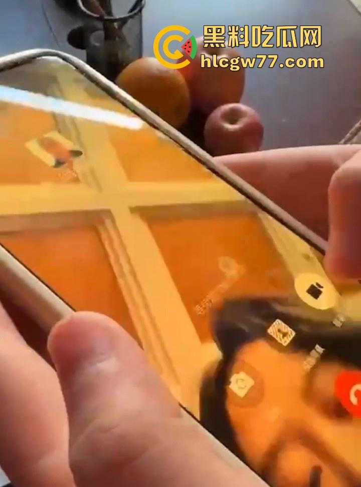 南昌净明道院 80岁道士【谢春根】借传功为名抚摸亲吻女孩私处 ，不但猥琐还收钱，真是越老越骚啊！-6