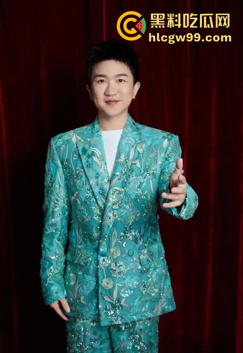 抖音黄毛毛自爆，6000万粉丝顶流男艺人『张大大』酒店暴打女编剧，2小时枕头玻璃杯狂砸，逼她下跪道歉！-26