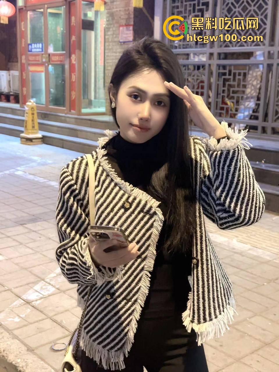 不羡鸳鸯不羡仙，只羡富婆每一天，王婆天选男模开局撒钱招呼肌肉，淫乱派对全程狂嗨，富婆的快乐你想不到！-2