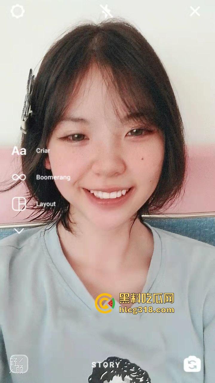 广西职业学院嫩妹【黄语莹】自慰视频曝光！清纯学妹化身欲望女王，手指轻舞抚摸敏感地带，令人欲罢不能！-2