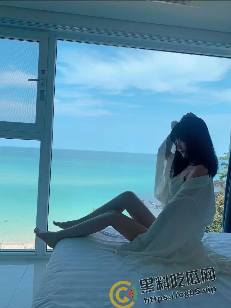 b站7w粉up主【奥特慢快一点吧】 玉足博主付费流出  丝足挑动心弦 玉乳春心荡漾-2