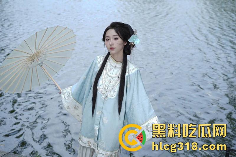 一线天嫩鲍女神田思涵，苏州师范清纯甜妹，背着男友约操体育生，结果被渣男泄漏视频曝光！-1