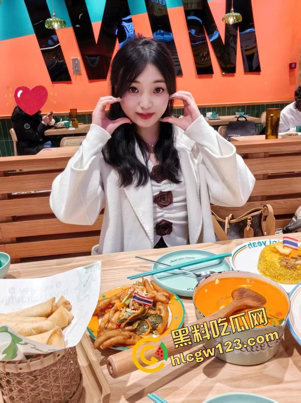 没见过喷水的有福了，三连水柱喷成水帘洞，B像加了氮气，只揉豆豆她就炸了 就决定是你了，杰尼龟！-1