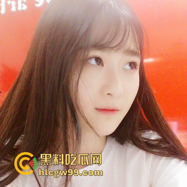 初恋还是初恋，嫩逼还是嫩逼，回家过年相遇，几杯酒下肚直接开房，一摸还是当年那个水汪汪的感觉！-10