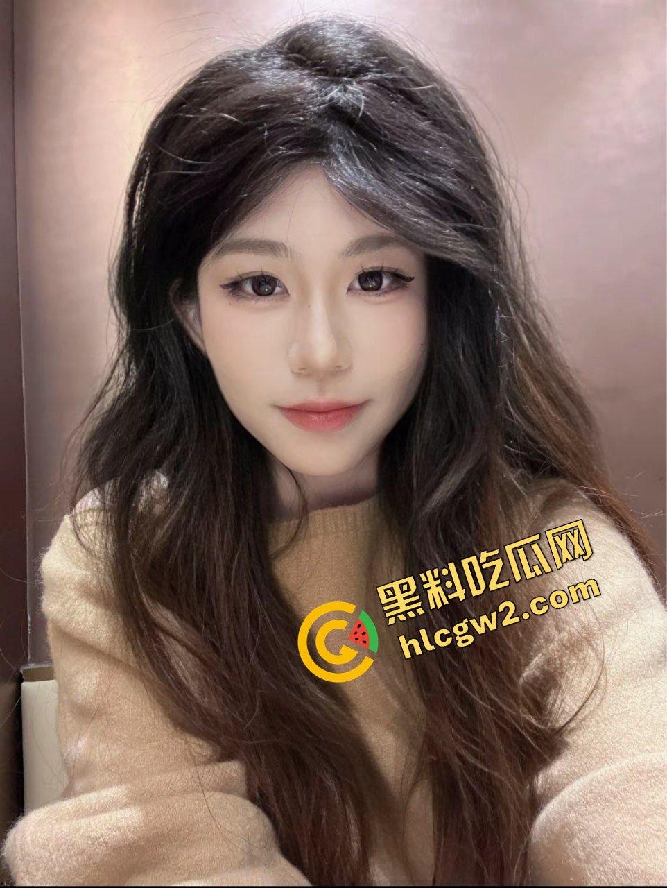 原创曝光！抖音极品机车女孩反差网红『雨季』被男友无缝衔接出轨 性爱自拍惨遭流出！-6