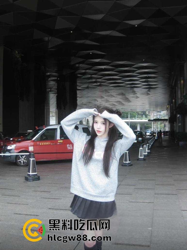 抖音百万网红【果子耶】纯欲女神竟是缅北扶手女，下海卖骚、吸毒骗粉，欠债80W成红通逃亡！-5