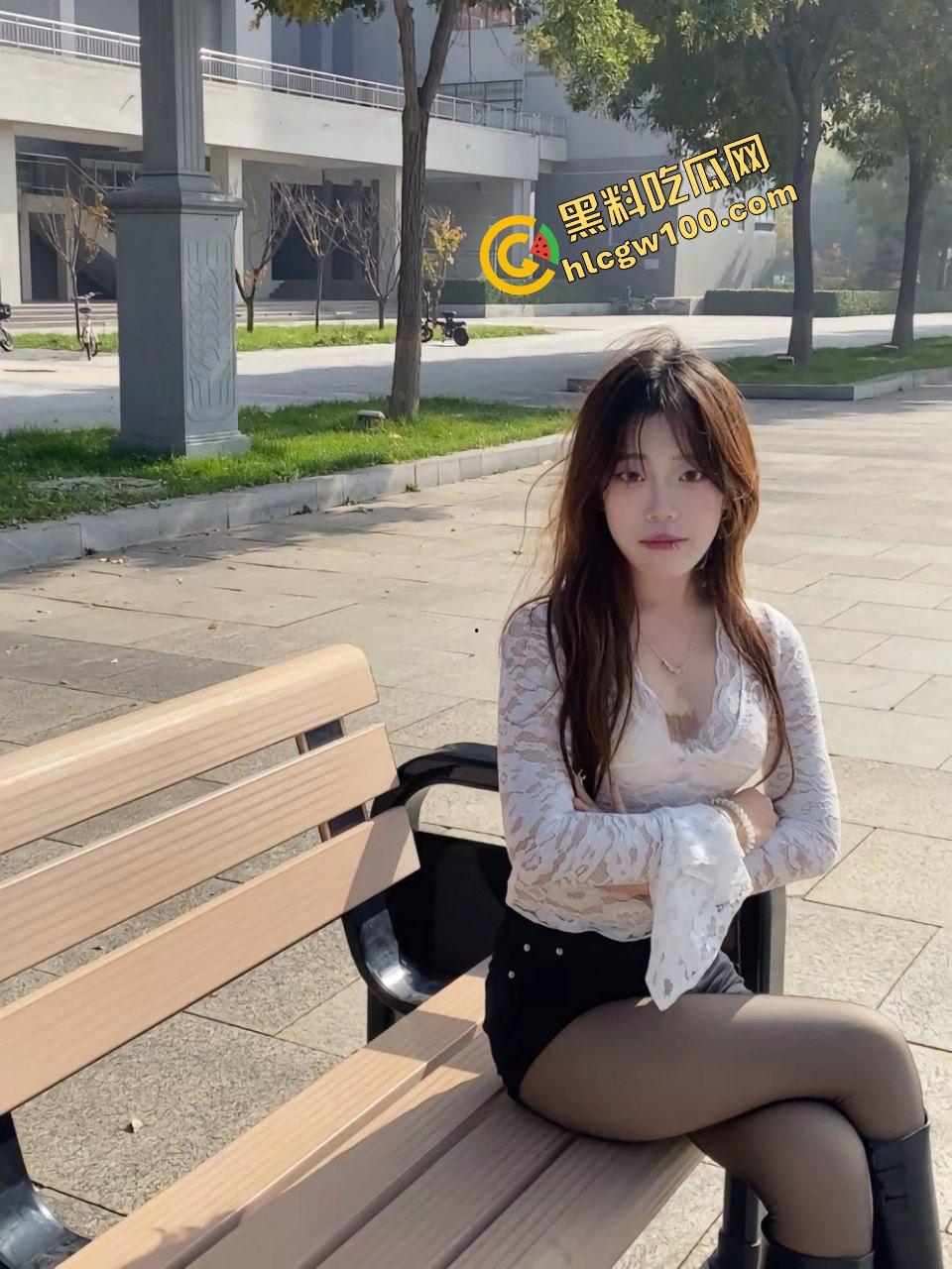 山西工程科技大专甜御女神反差母狗『张怡颖』跨年夜酒店蒙眼调教口交 SM淫语爆操粉穴骚逼！独家原创流出！-1