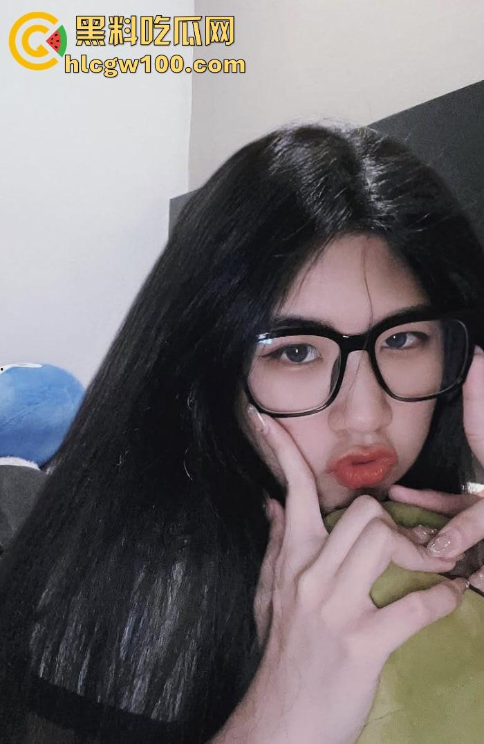 抖音10W粉网红【凯莹】福建骚鸡03年的货，包月3万随便玩，深喉爆操服务满分，有钱人的快乐真他妈让人酸！-7