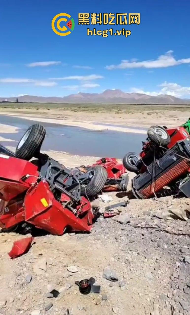 让人揪心！宁夏到西藏安多山高速公路发生惨烈事故 挂车相撞现场一片狼藉-7