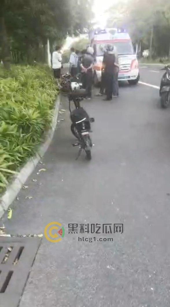 南宁惊曝午间悲剧！中兴桥南男子大中午豪饮致死，惨遭摔倒不起引热议！-3
