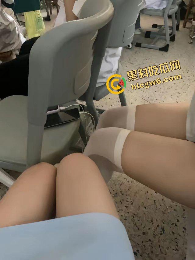 多金大哥约操云南林业大专反差JK妹『尹茜』小粉鲍水多且耐操 激情口爱后入爆干！原创独家流出！-4