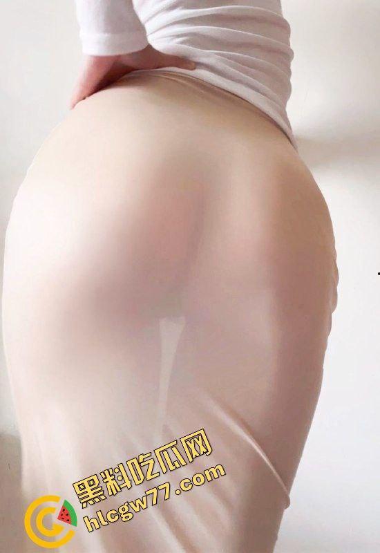 清纯学姐黑丝自慰变骚奴，恋母癖沦为富二代肉玩具！金主说真好看！-4