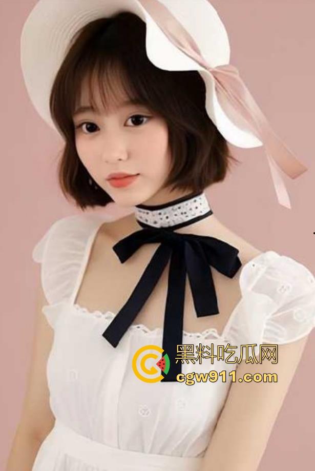 重庆大学高颜值魅魔【邹妤怀】清纯脸庞反差诱惑，全裸私拍挑逗骚浪如母狗，挑逗大鸡巴来塞满骚穴！-2