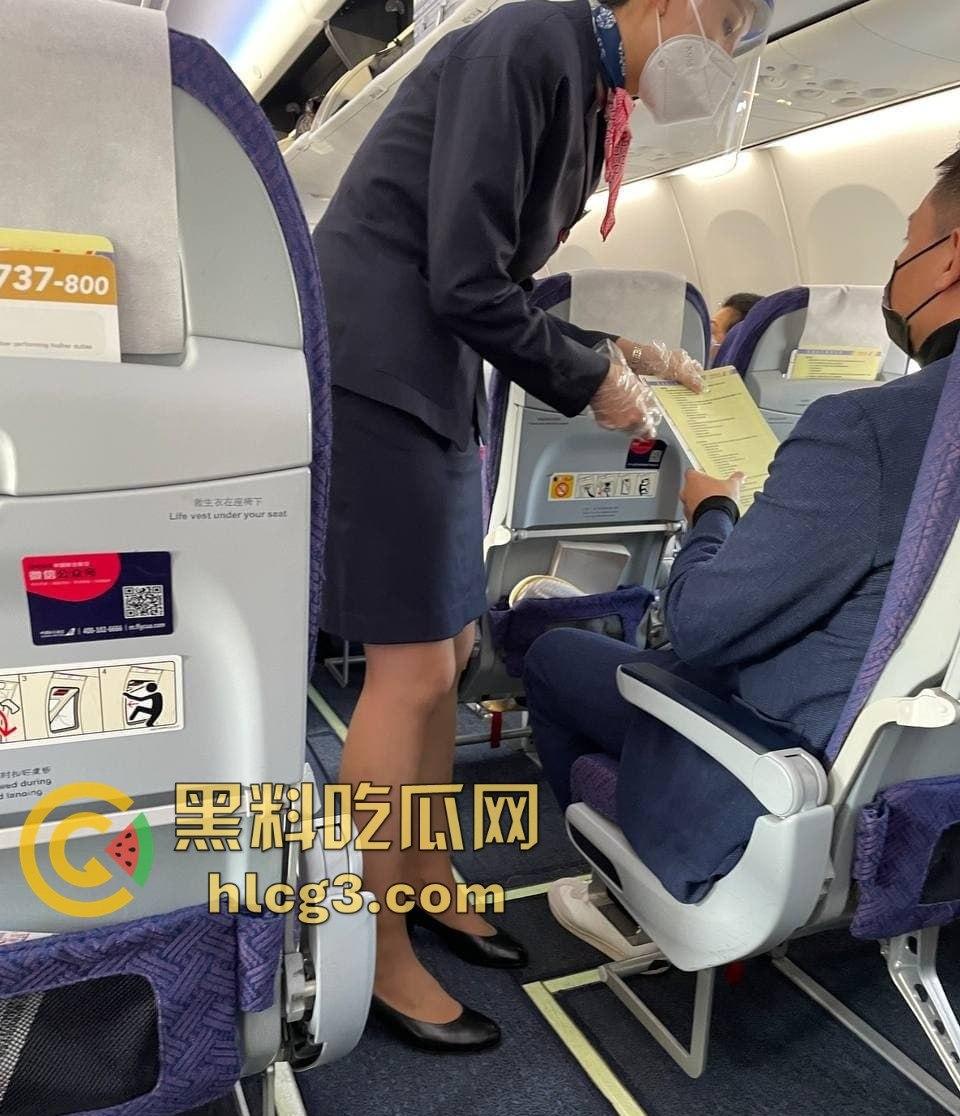 邻家空姐初长成！揭秘我与合租空姐『张蜜蜜』和她空姐朋友的反差秘密，做空姐朋友能吃瓜！-3