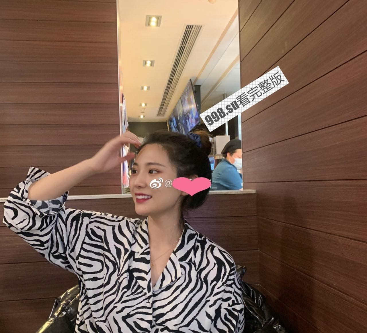 辽宁传媒大学校花董雨婷不雅视图流出-1