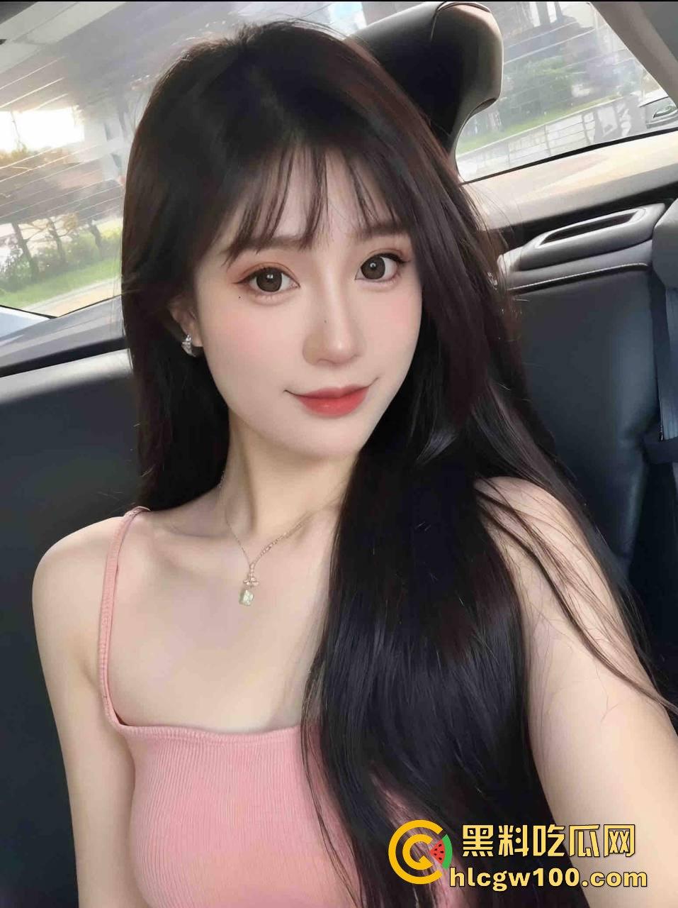 杭州骚鸡【梁婉清】团建骚操作曝光！厕所里给同事老哥舔得嗷嗷叫，口活好到差点直接喷出来，这货简直母狗级别！-4