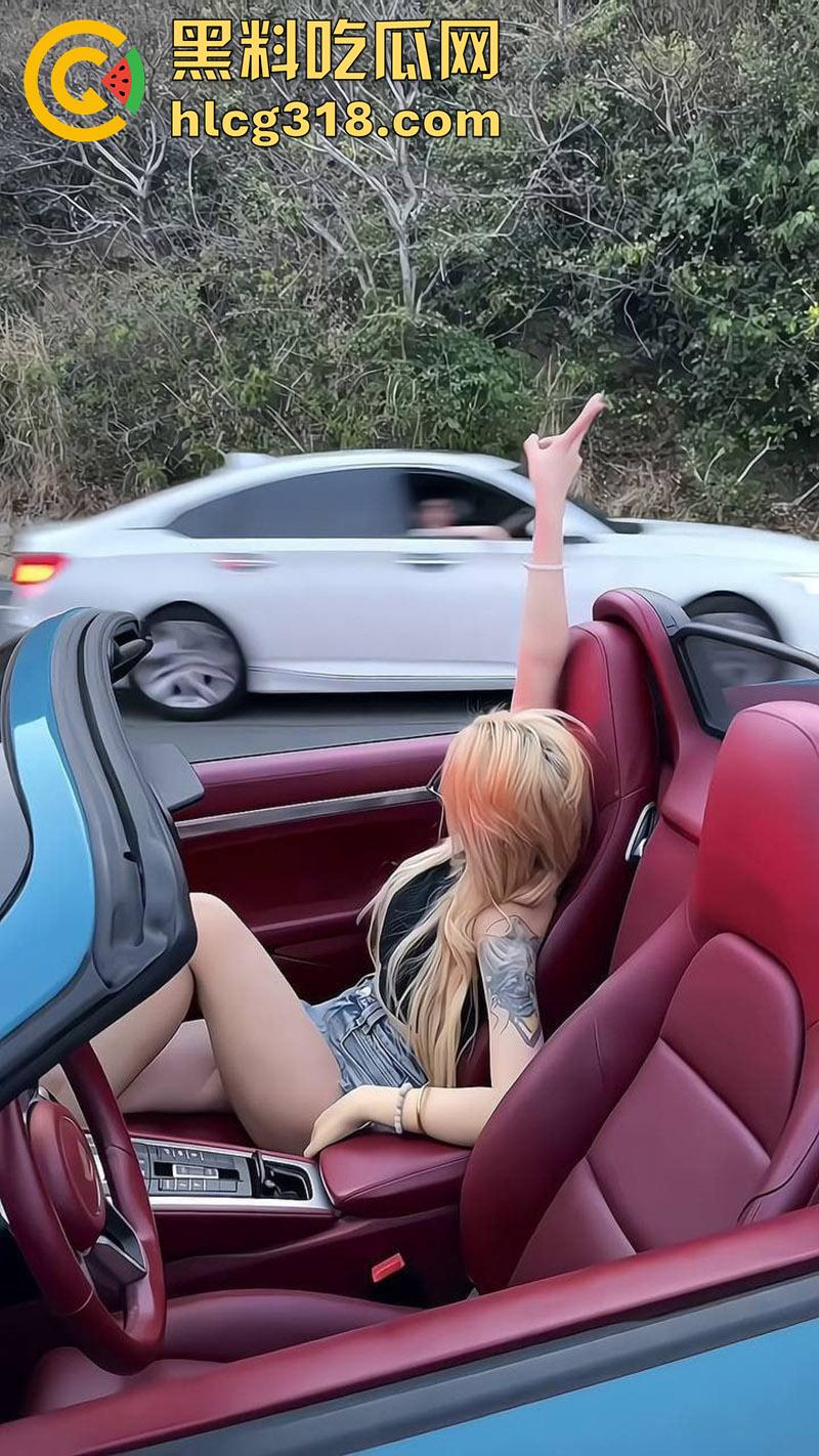 抖音70万粉丝网红【博雅g】，超高颜值美腿女神，约炮金主被扛腿爆操，性爱视频流出！-4