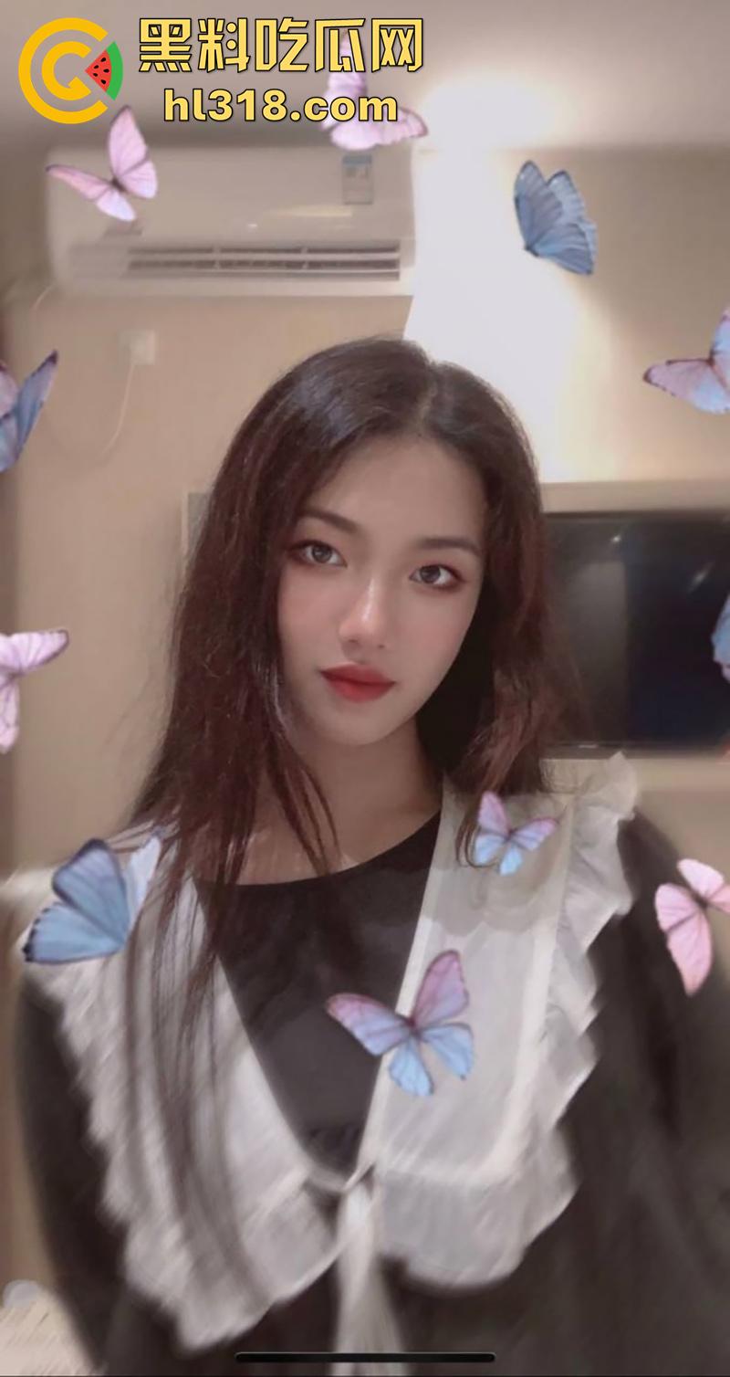 吉林大学美臀女神【沈嘉艺】,私下竟是富二代母狗,狂吸大屌展示床技,被各种体位轮番操弄抽插!-2