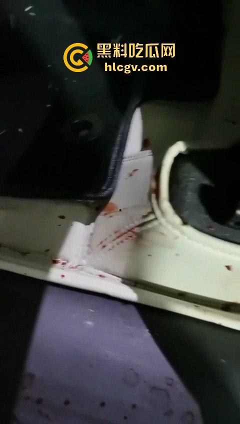 瓜友投稿提新车还得见血？智己测评见鸡血，婆婆竟找神婆做法，这年头唯物主义去哪了？-3