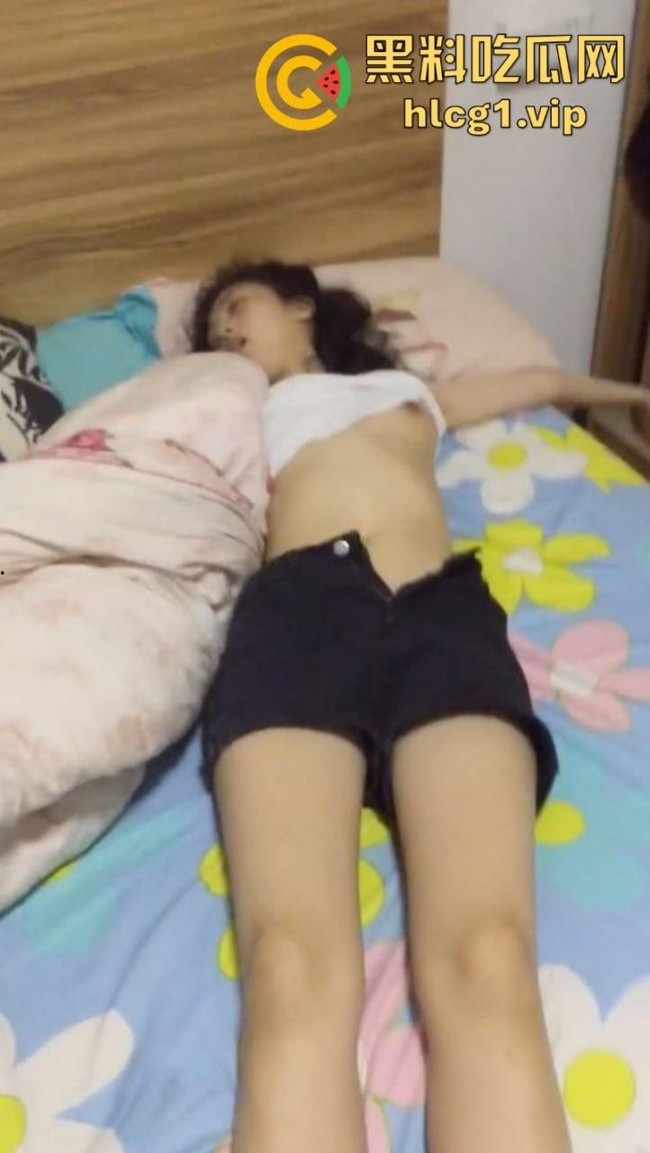 女孩出门要保护好自己啊！盐城工学院女生去夜店喝酒被轮奸后扔到学校门口 清醒后要跳楼！-7