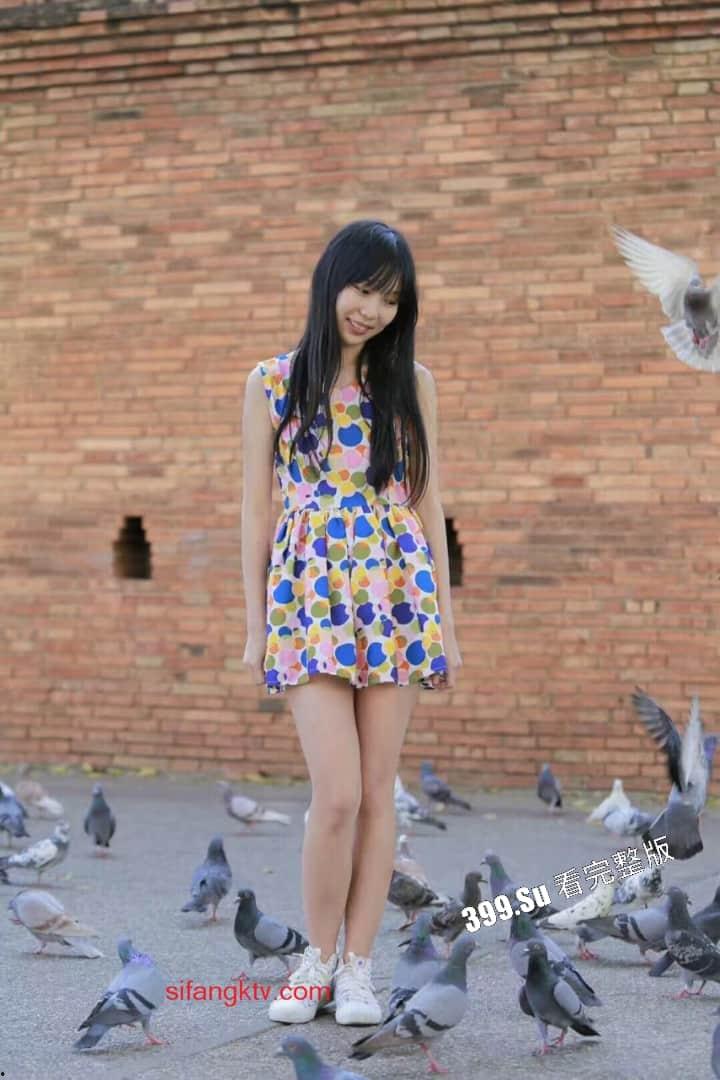 浙大颜值清纯女大学生张竹君校园自拍流出 寝室自慰发骚摸奶乳头异常敏感 粉嫩娇体,全程高能刺激-1