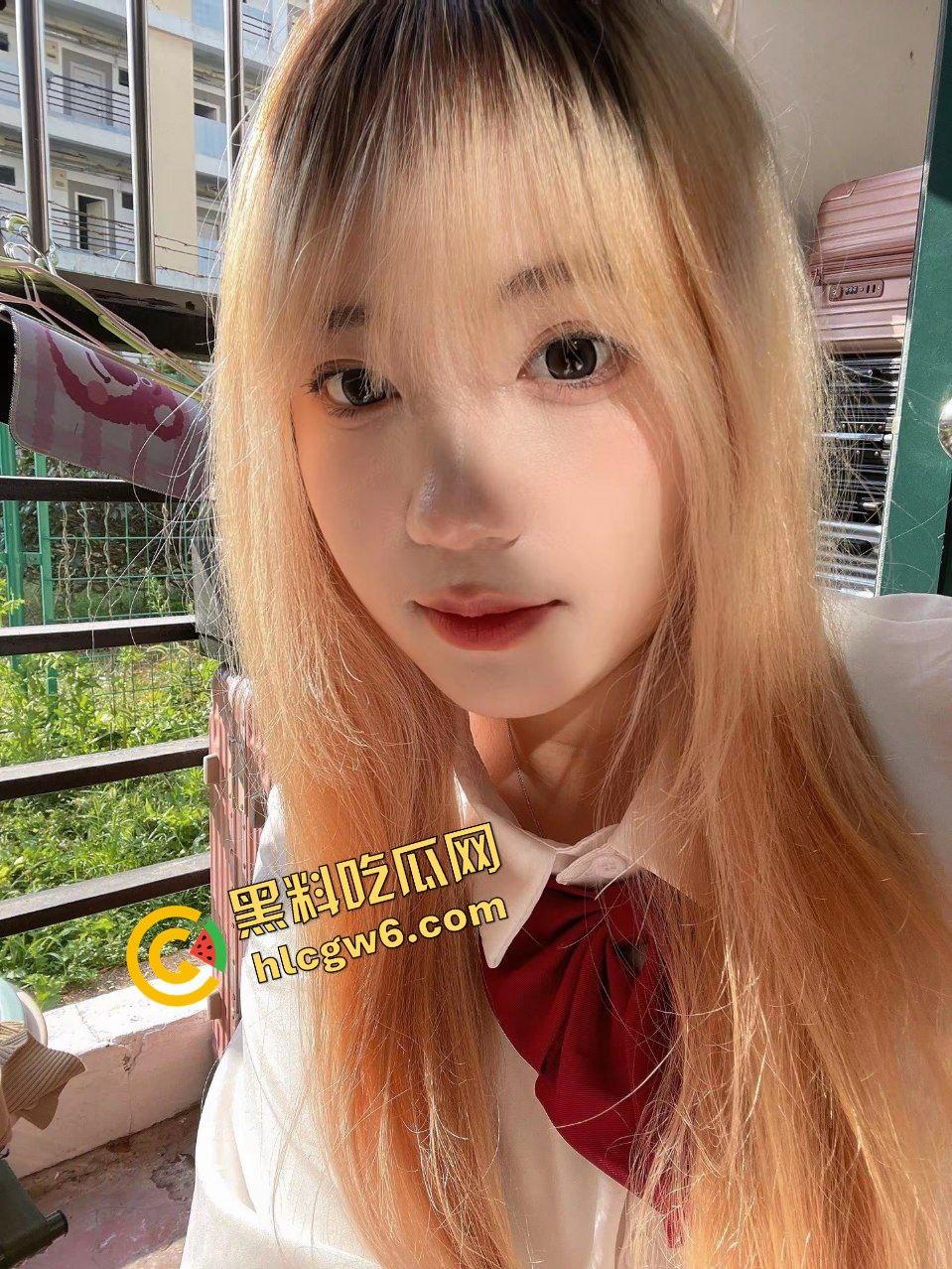 重庆舞蹈学校白虎粉嫩小骚货『于心怡』刚成年精神白虎妹 多金猛男约炮无套爆操骚逼!原创独家曝光流出!-1