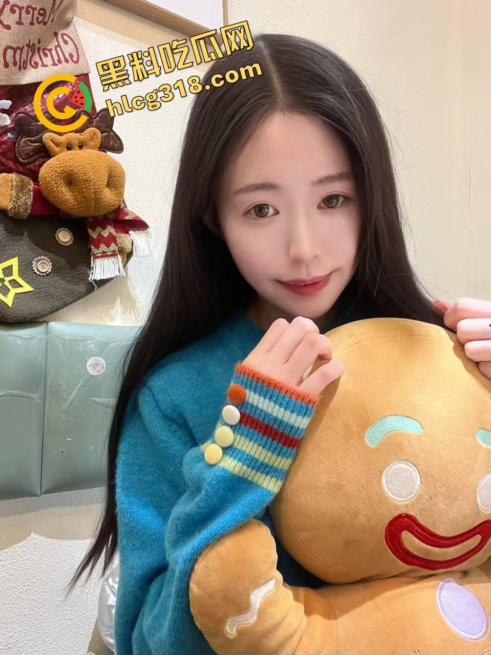 少年志不在诗酒田，而在小母狗的奶与臀，鸿鹄不必远志，舔硬之后自己坐上来骑，操翻眼前这骚狗才是正道！-4