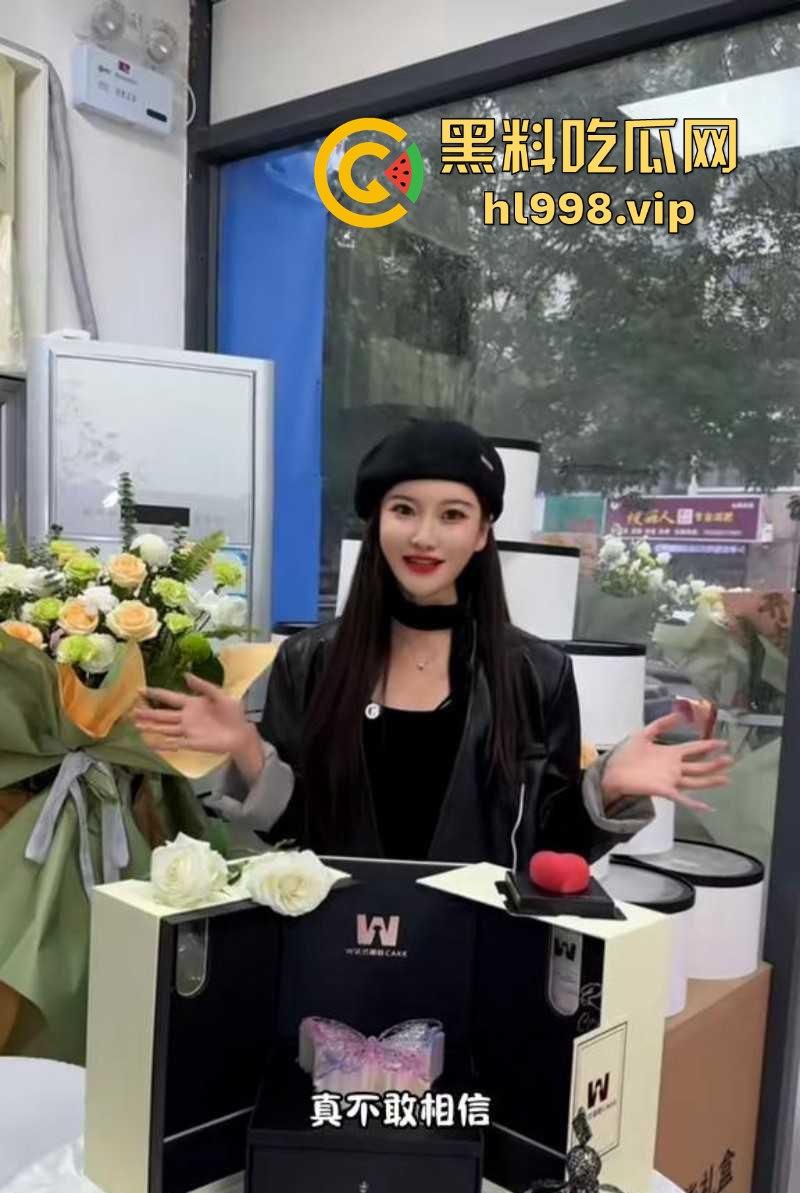 抖音4万粉小网红【巩义四姑娘】不雅视频曝光！与老公床上激情啪啪，账号已销号！-6