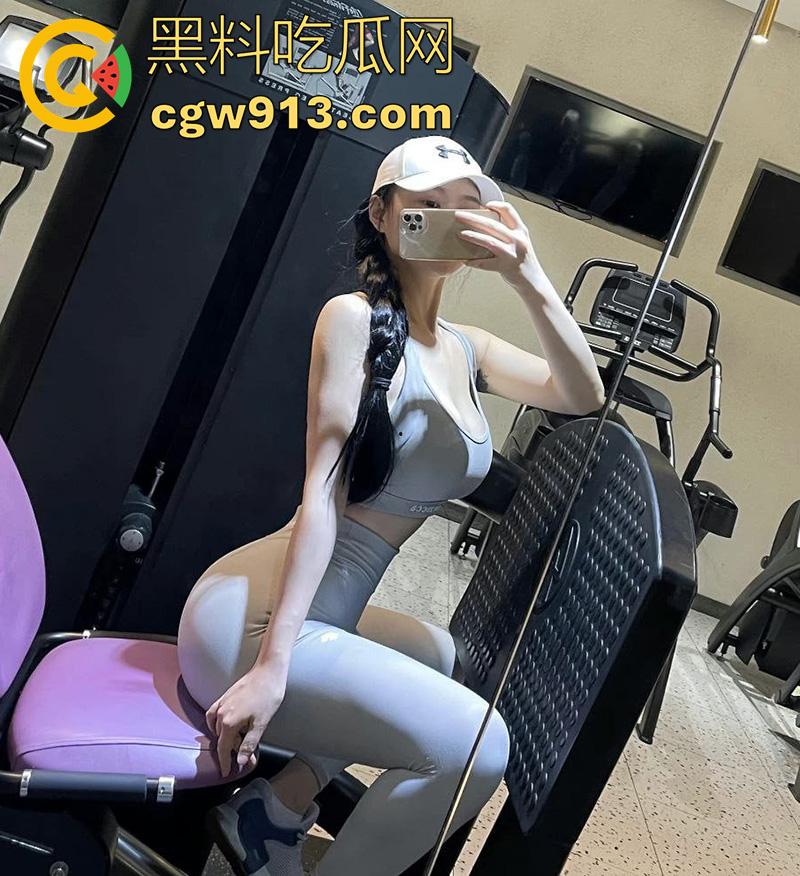 有事秘书干，没事干秘书！南昌女神级骚秘【杨梓歆】，172cm身高巨乳翘臀，曾被学长室友队友轮奸，身材堪称顶级！-3