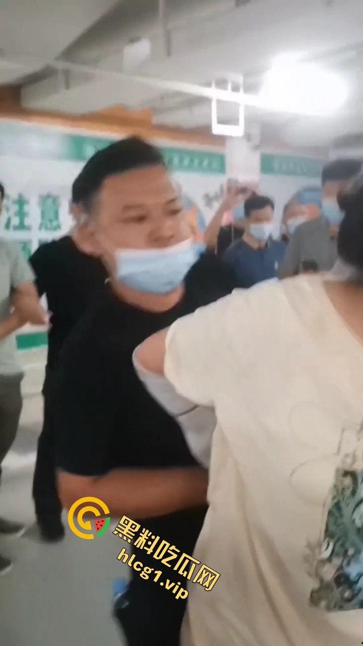 广东惠州惊现黑社会物业？网传物业放几十人围殴业主！-2