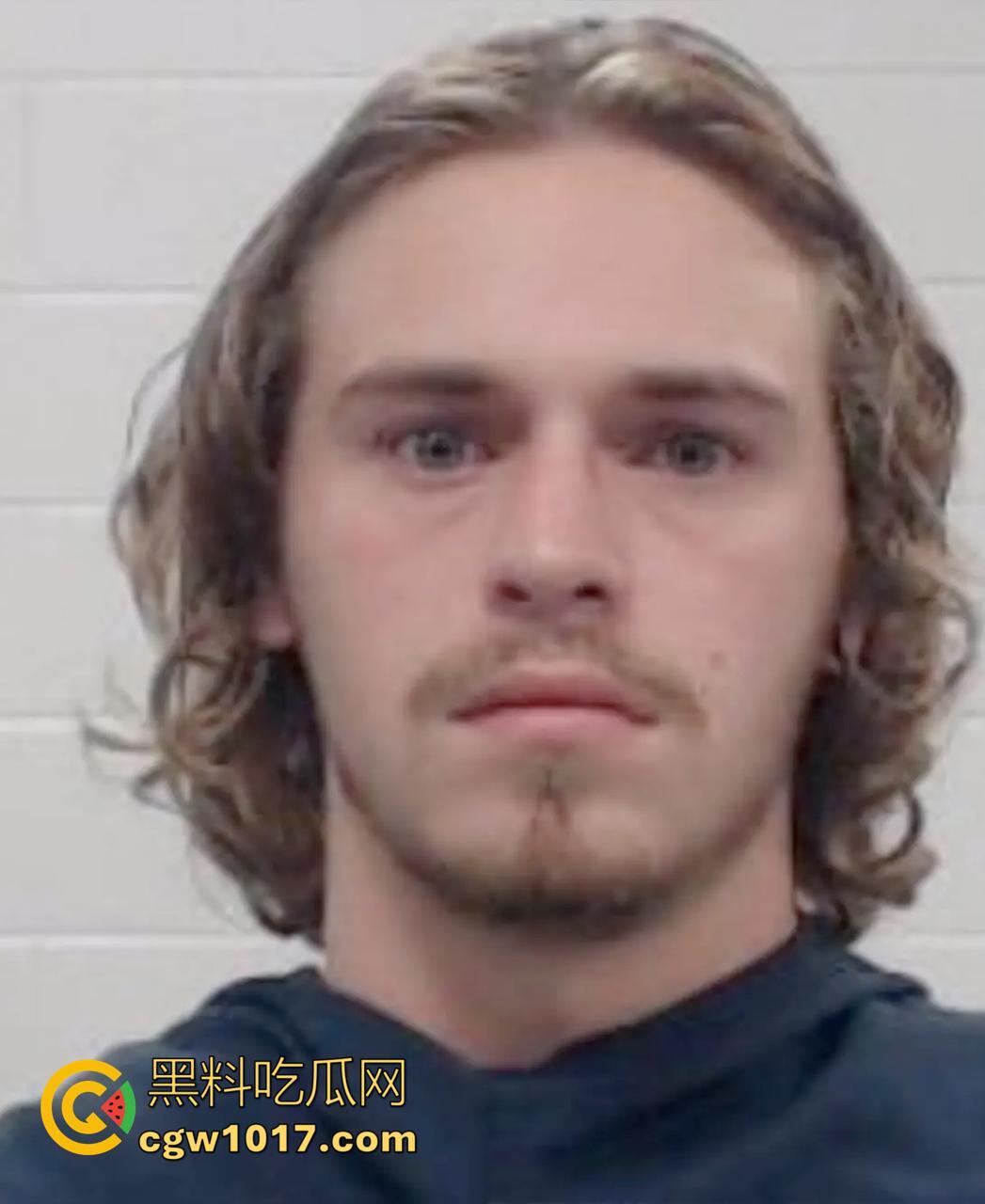 德克萨斯不养闲人 一位消防员 一位空军飞行员两人计划召集一支流浪汉军队，夺取海岸附近的一个岛屿并将所有女性都将成为性奴隶！-3