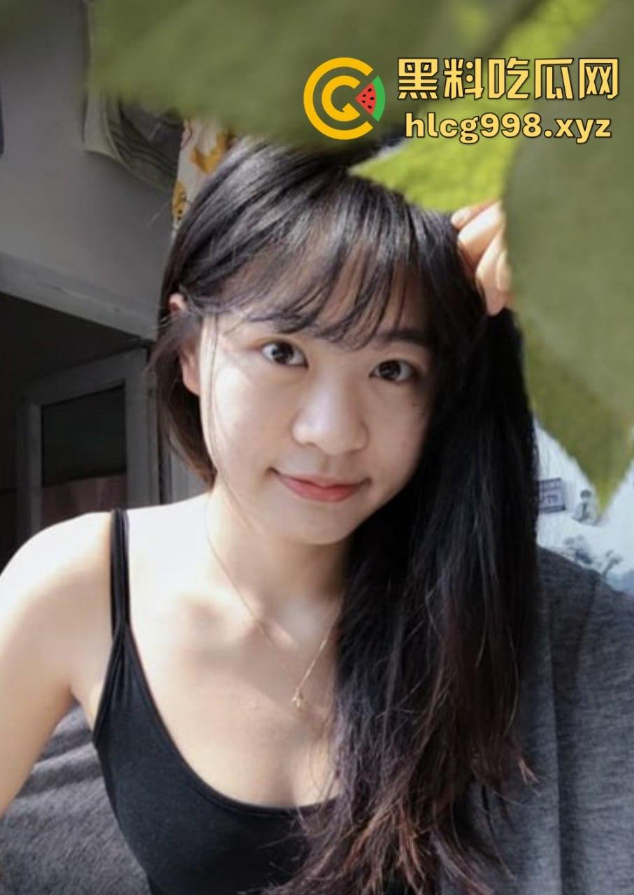 南宁师范学院清纯女神【赵一帆】堕落！在金主调教下变身反差母狗，深喉口交堪比技师！-1