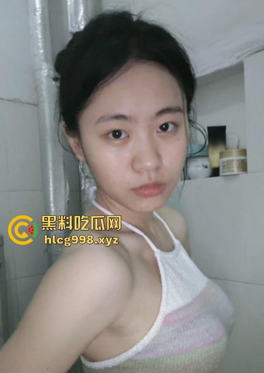 南宁师范学院清纯女神【赵一帆】堕落！在金主调教下变身反差母狗，深喉口交堪比技师！-2