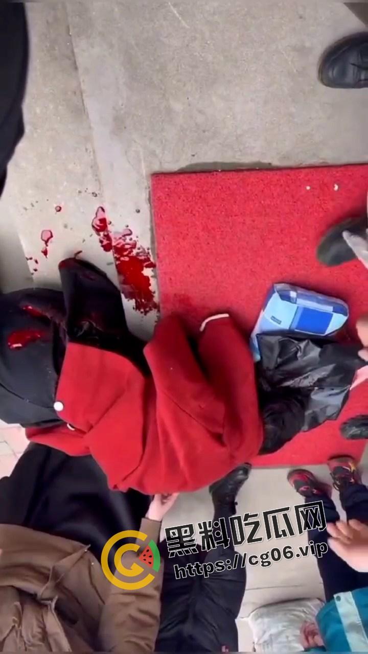 河北石家庄无极县 一酒店门口发生恶性伤人案 疑似起因为卖假烟假酒-3