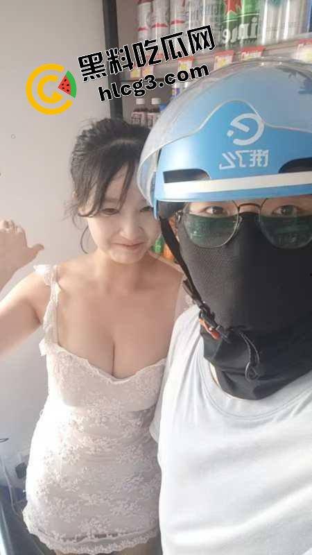 杭州打卡圣地！超市E乳老板娘  露奶经营店铺 双赢又双淫 警察都来打卡！-9