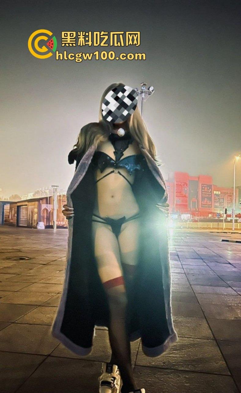 亚文化女友【赵婷】骚到极致,平时正经得像个人脱了衣服直接化身母狗,用跳蛋自慰到白浆直流 真的亚得一批!-9