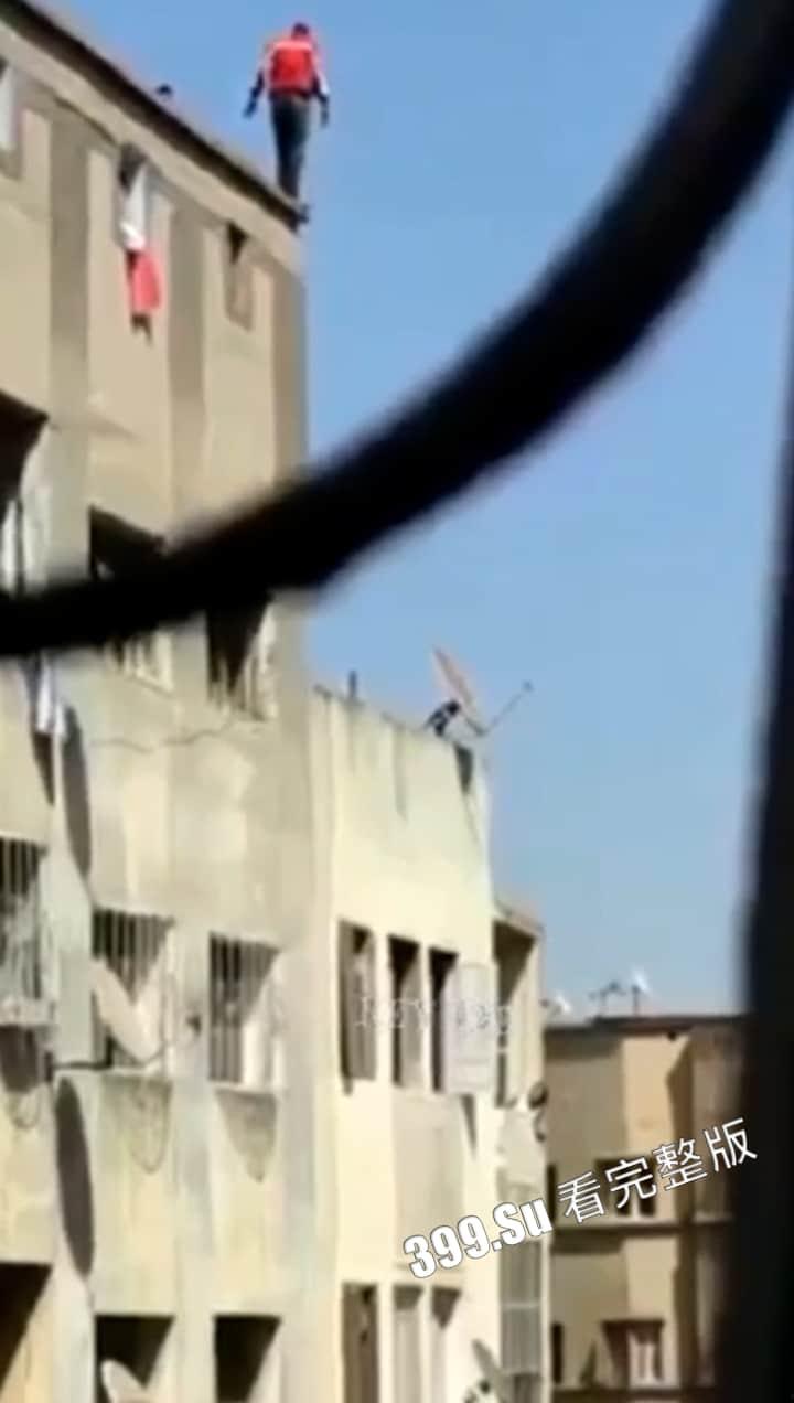 慎点！坠楼篇   跳楼者得三思而后行，死相及惨，非死即惨，连累家人  珍爱生命！（三）-6
