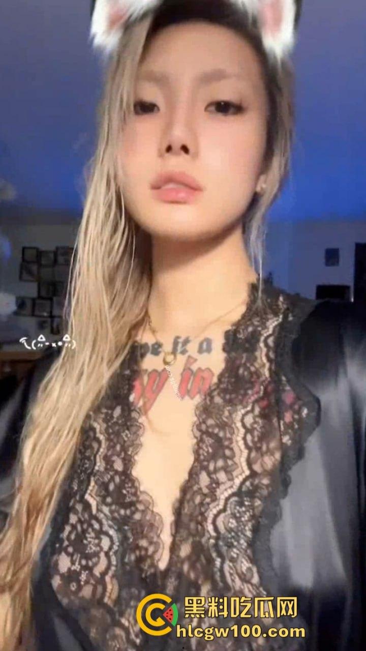 推特纹身爱好者【HighSchool】 露脸性爱自拍 调教性爱现场直播！刺青母狗实战秀 让你大呼过瘾！-4