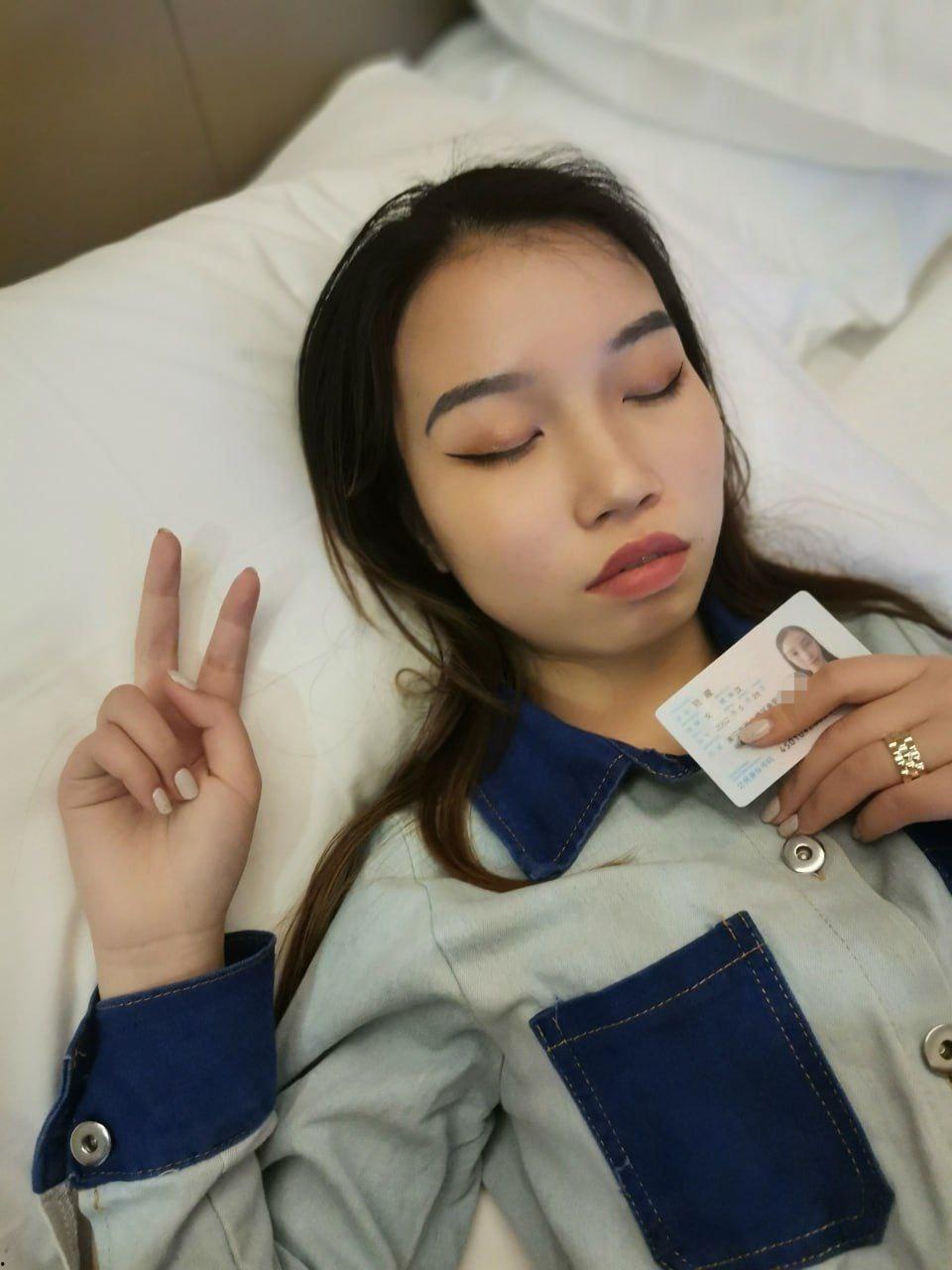 超真实迷奸！大神约炮南宁02年大学生 下药迷倒狠狠的玩 滴蜡 鞭打 死猪一样的嫩妹子 逼逼超紧-3