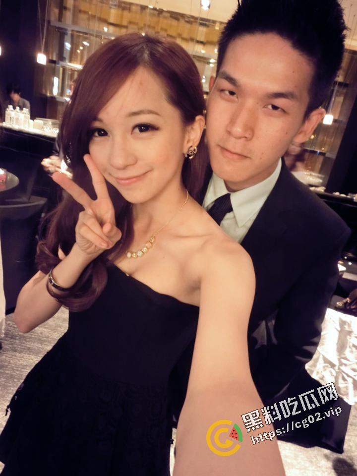 台湾版 PUA套路笔记 真实对话记录教你如何骗取反差婊 台妹【邱念婷】裸照 狂秀肥美大黑逼 附海量生活照-4