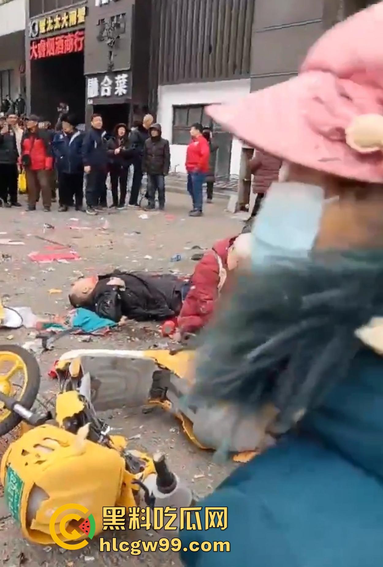 沈阳大东副食商场爆炸 这威力堪比现场开年大炮 惊动半个城的声音这是年货自爆还是开门红太猛？-9