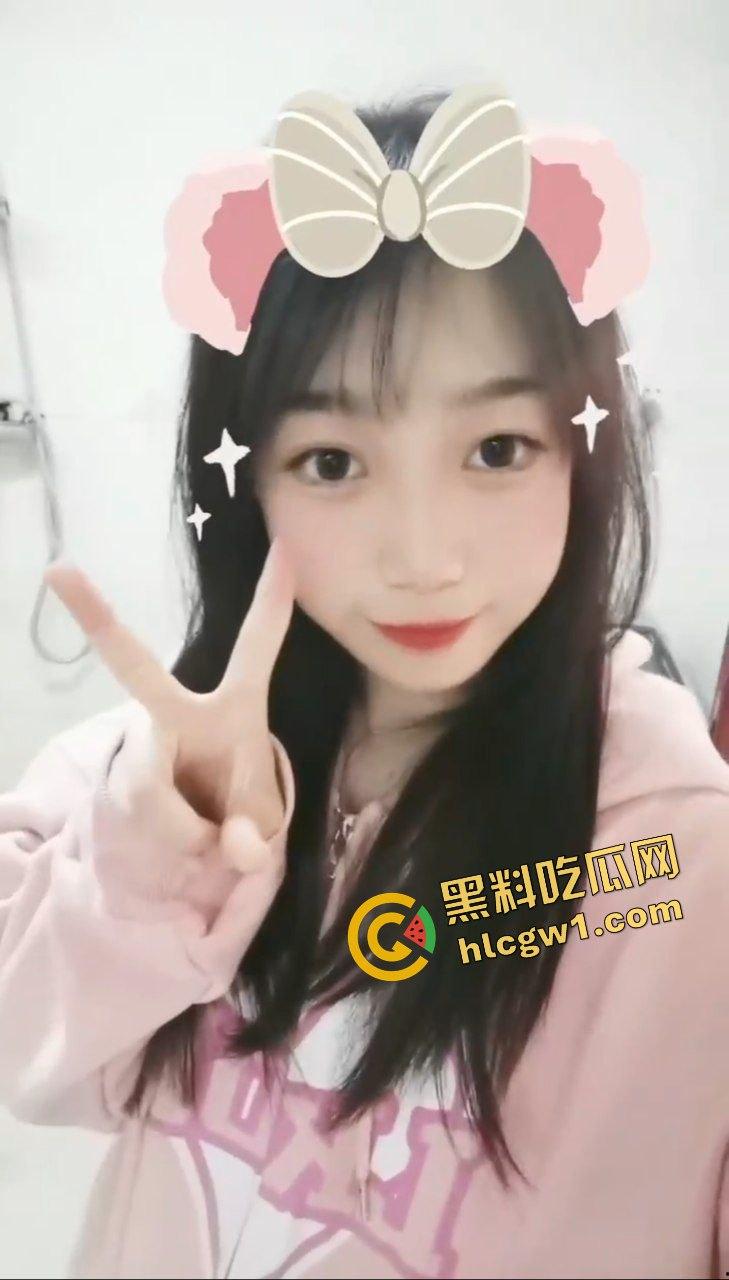 四川绵阳反差嫩乳小甜妹『张舒倩』娇小酮体下还藏着胸器 金爸猛操享受 独家流出！-2