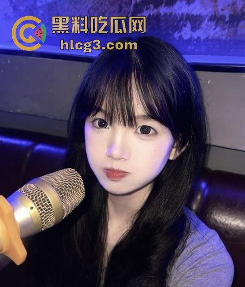 广东富二代七夕狂欢派对曝光！移动KTV车厢内校花沦为胯下玩物！驾驶室激烈啪啪淫叫声不断！-2