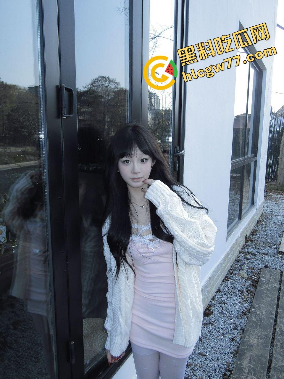 清纯校花秒变极品双马尾调教机,萝莉妹子『杨雪』为了钱主动舔脚求调教,被爆操后入浪叫到破音都不喊停!-6