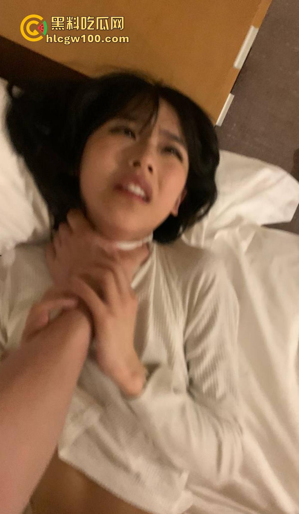 德州学院校花『谢子涵』性爱泄密,嫩穴水润被金主开发,楼道露出风油精滴穴3P后入打桩爽到天灵盖!-7