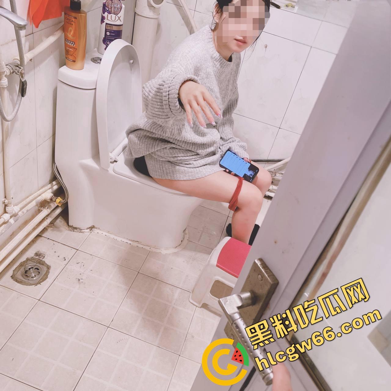 海角28岁教师姐姐淫路曝光！弟弟苦追终操大屁股姐，半推半就插进去，三年性瘾喷发射满臀！-40