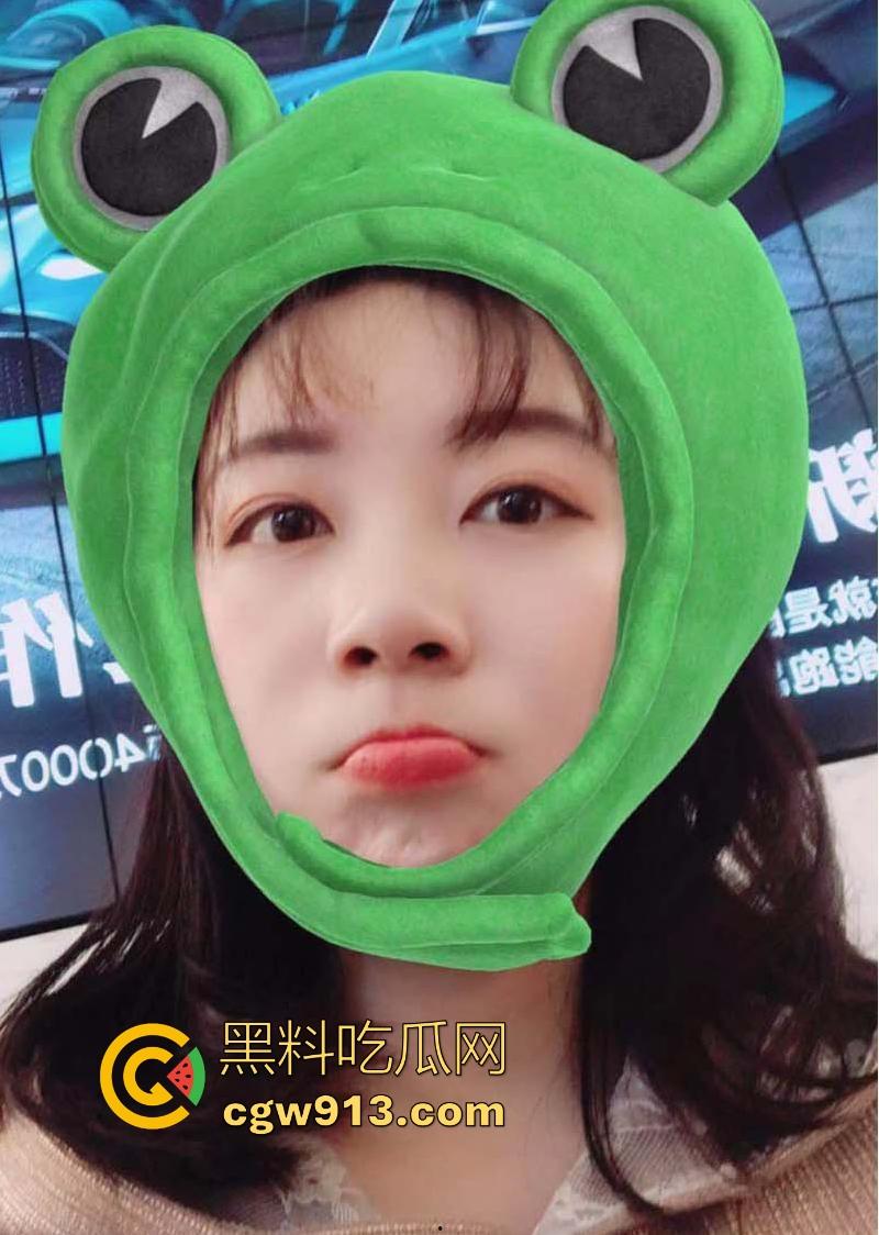 长沙私立高中英语老师【直雯静】与男友性爱自拍外泄，露脸口交常遭暴力猛插，表面清纯实则反差母狗！-2