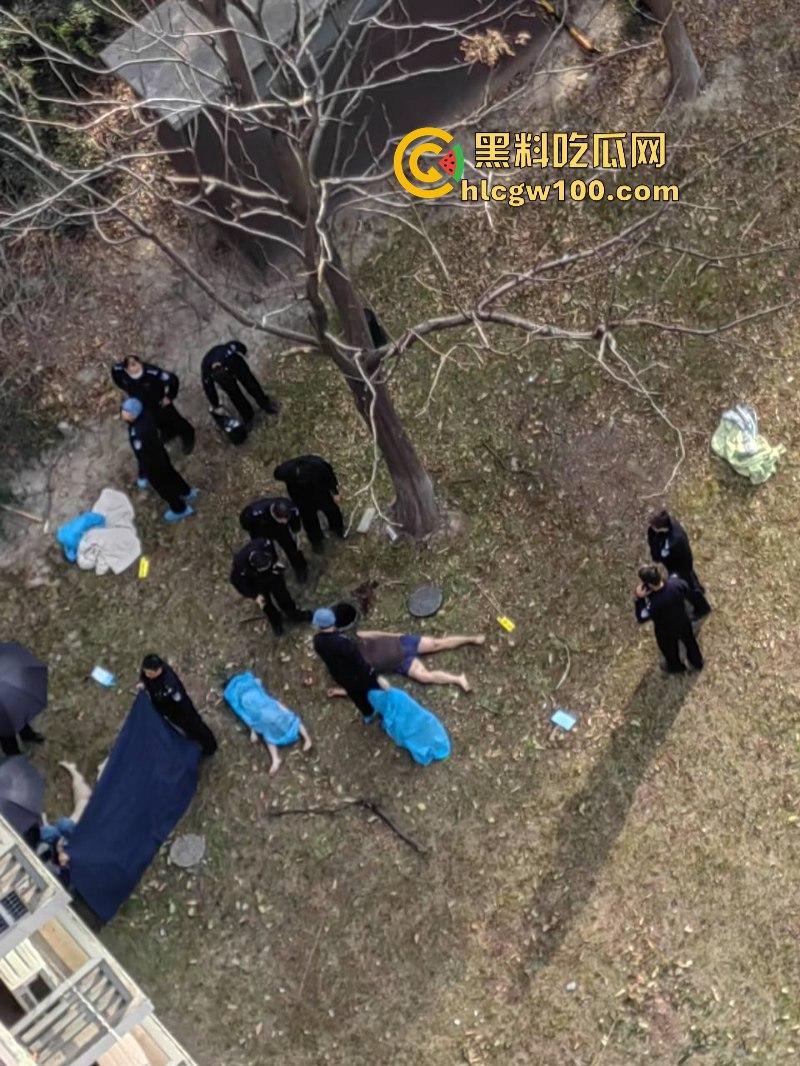 变态的妈 无能的爸 破碎的孩子 全家一起挂！上海闵行一家三口被逼跳楼 只因孩子没考100分？-5